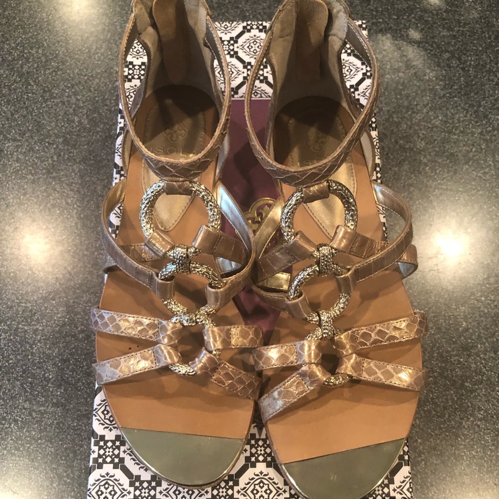 Isola Gold Sandals